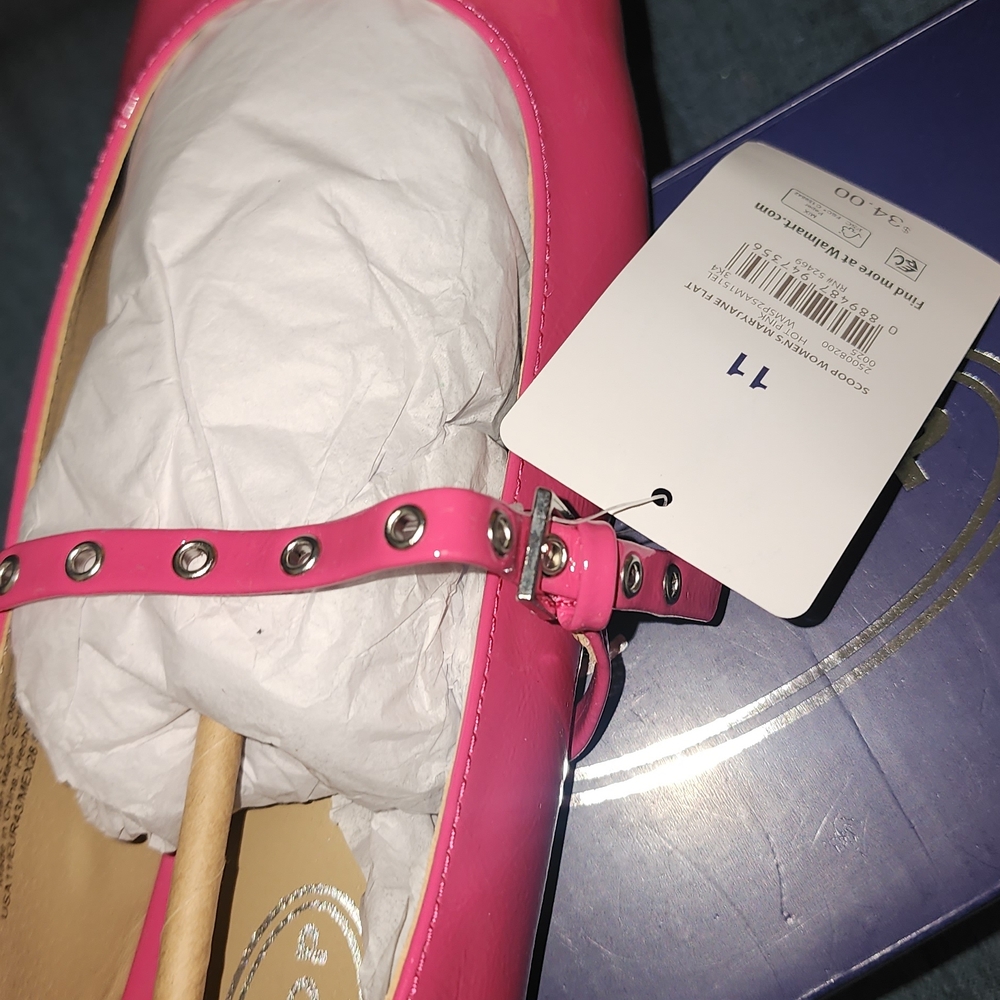 Pink Patent Leather Flats - Picture 7 of 11